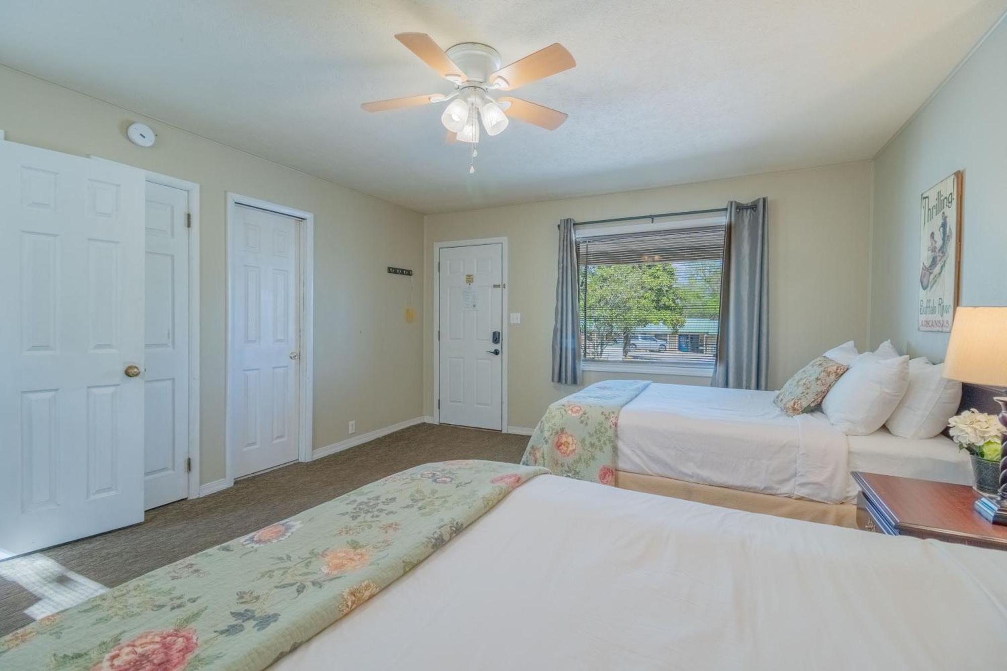 Carlton Marion Inn Yellville Zimmer foto